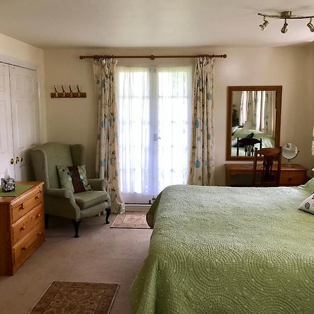 Woodsford High Mead Bed & Breakfast エクステリア 写真